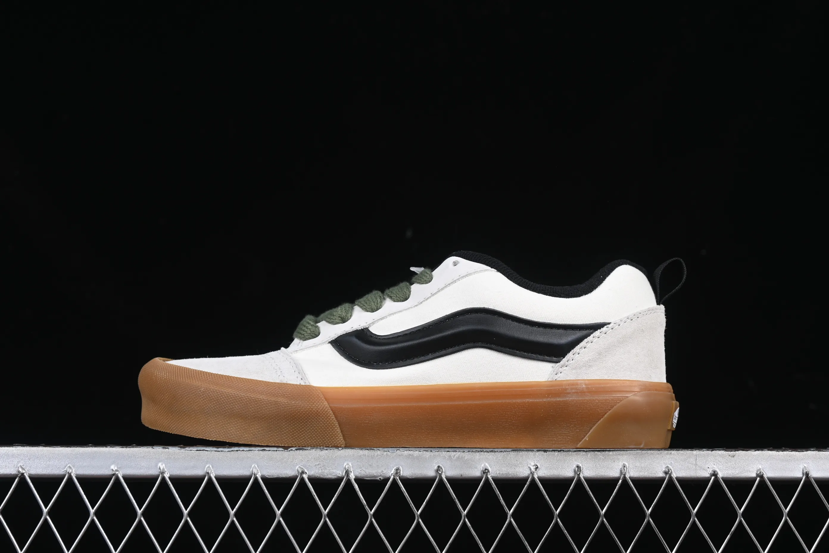 All categories Vans Vans series Vans Low Vans low-top Vans Knu Skool Vans low-top retro casual vulcanized bread shoes VN000CP50VM